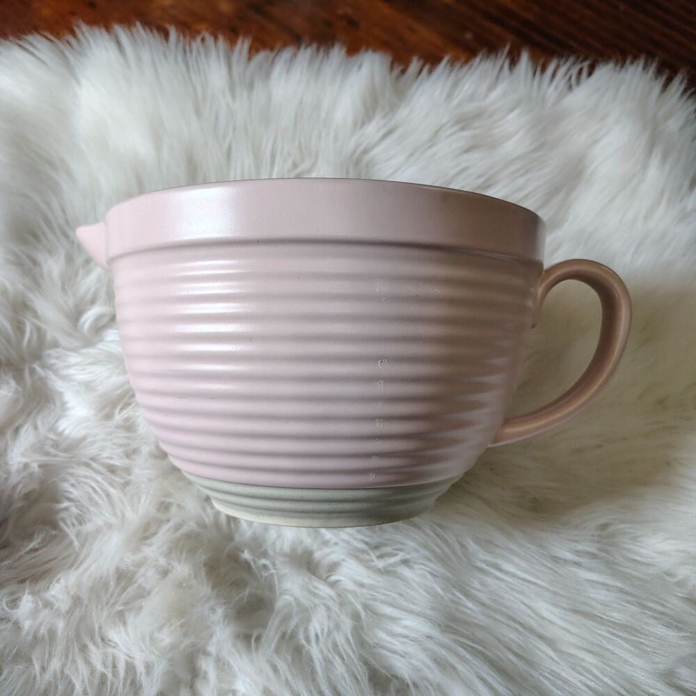 Large Mixing Batter Bowl Pink And White The Bake Shop By Master Class